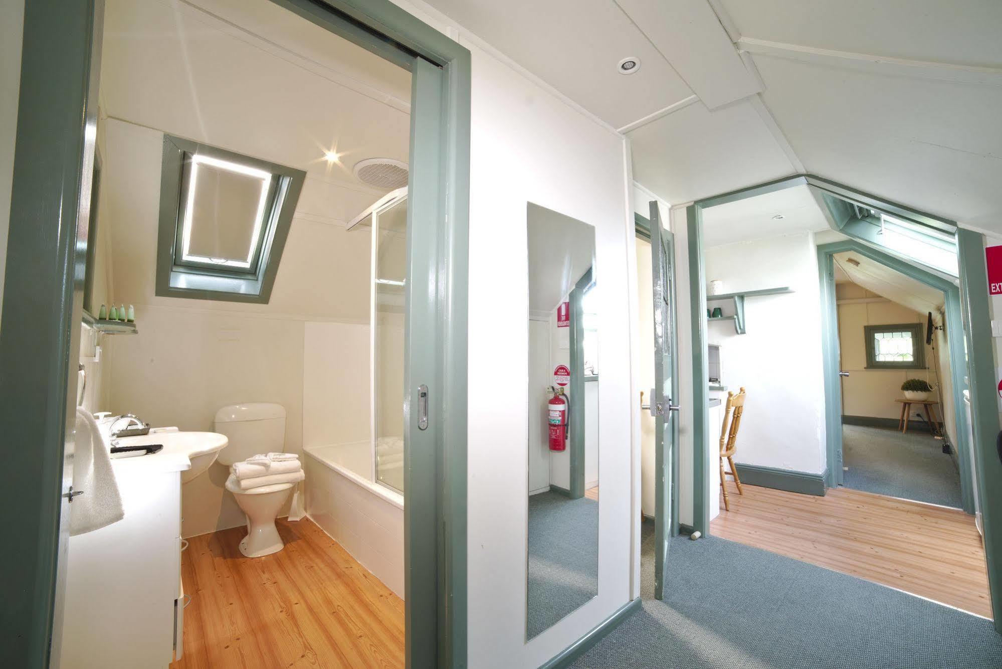 Ballarat Station Apartments Екстер'єр фото