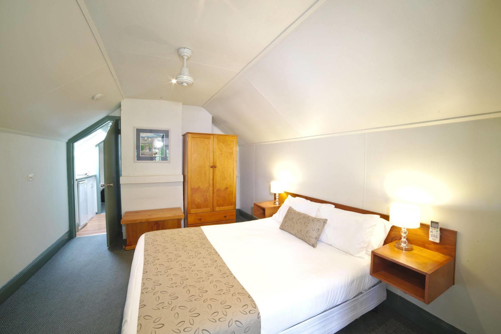 Ballarat Station Apartments Екстер'єр фото
